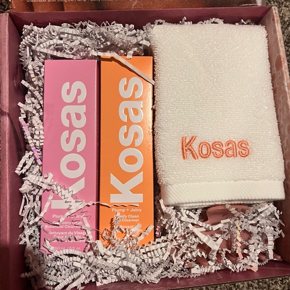 Kosas Other - Kosas Double Cleansing System with make up and hair clip